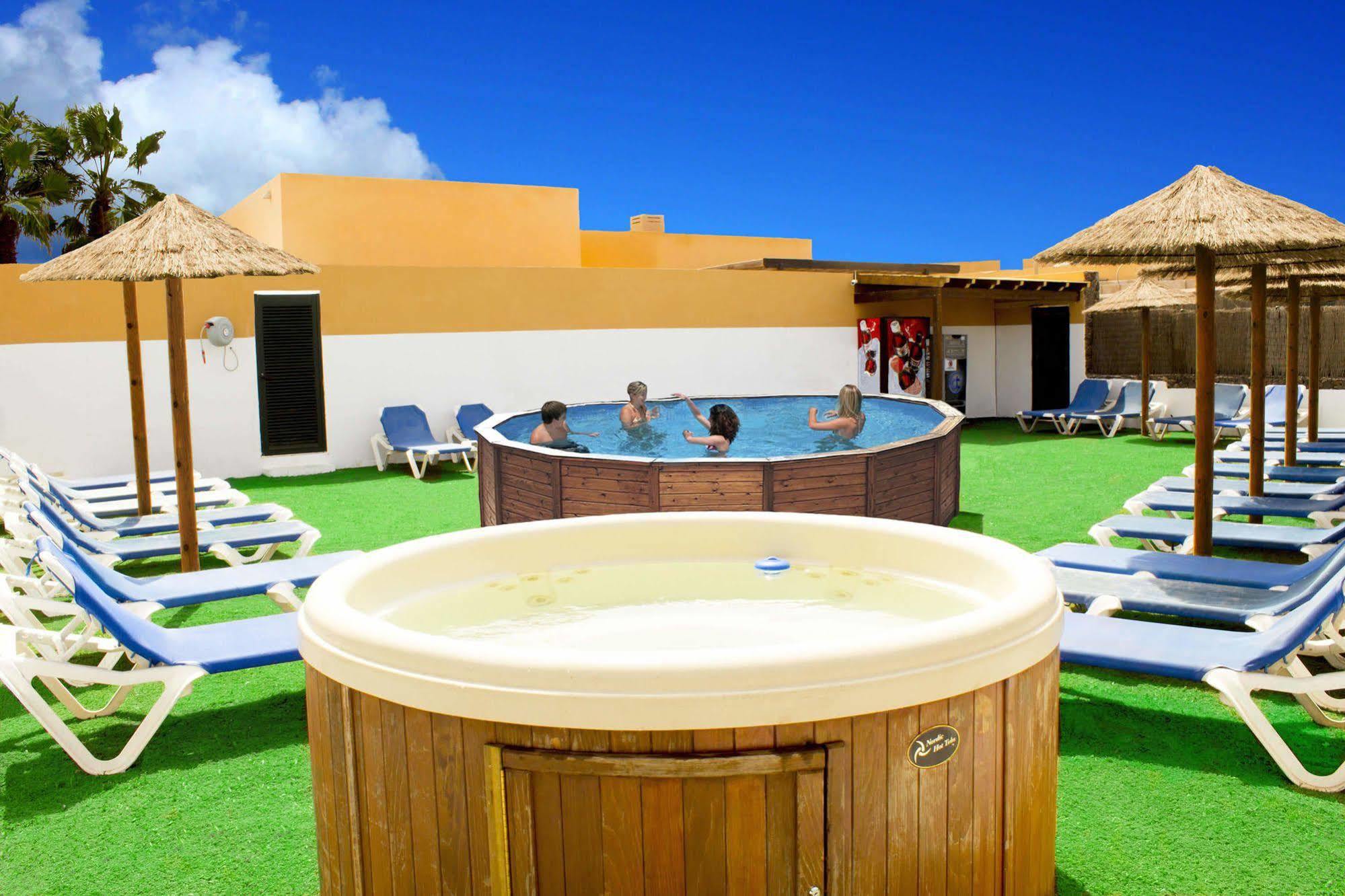 Apartamentos Laurisilva Corralejo Buitenkant foto